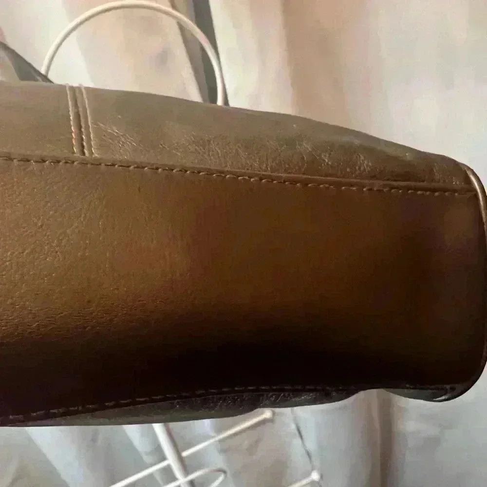 Gunmetal Gray Leather Shoulder Bag - Picture 10 of 10